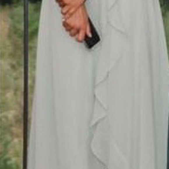 Dress - Picture 6 of 6